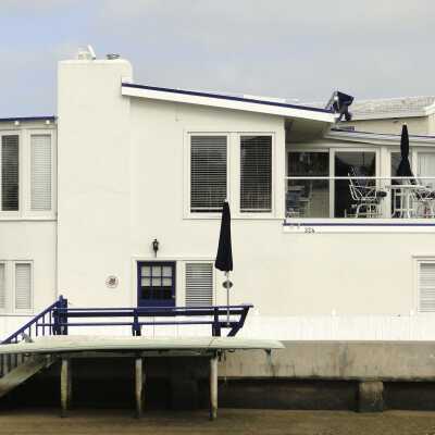 324 Grand Canal