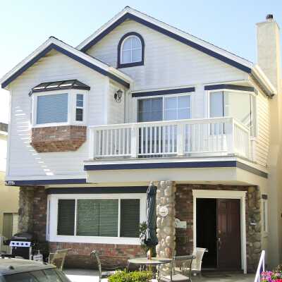 225 Pearl Avenue