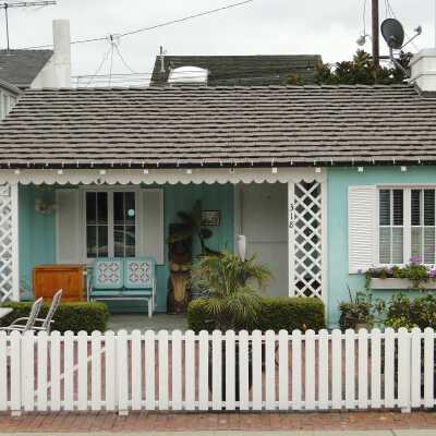 318 Sapphire Avenue
