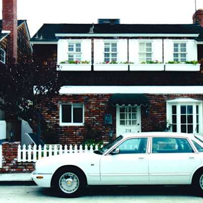 218 Apolena Avenue in 2001
