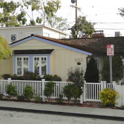 202 Onyx Avenue