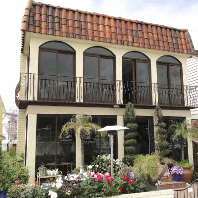 313 East Bay Front