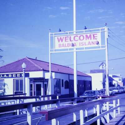 Welcome to Balboa Island Ferry Sign