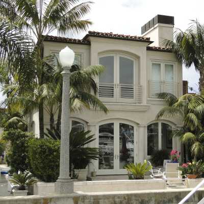 339 East Bay Front