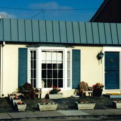306 Coral Avenue in 2001