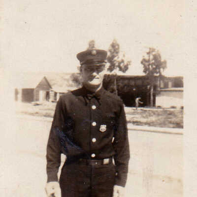 Mac in uniform