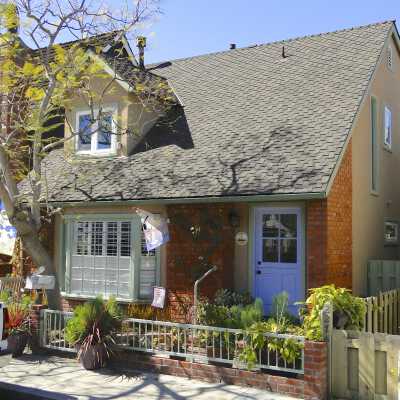 225 Agate Avenue