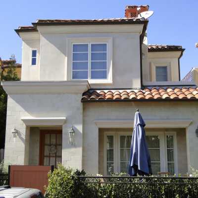 131 Agate Avenue