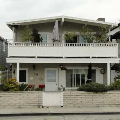 224 Apolena Avenue