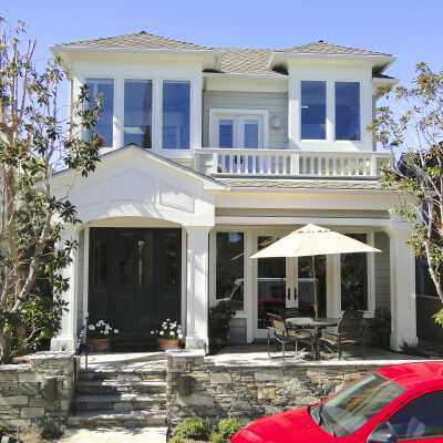 207 Agate Avenue