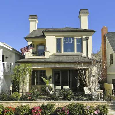 208 Emerald Avenue