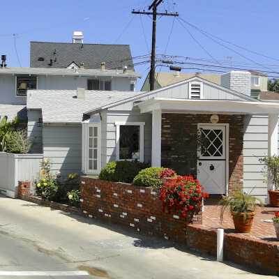 236 Agate Avenue