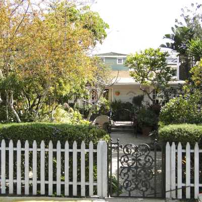 206 Agate Avenue