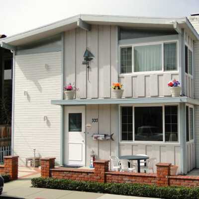 327 Sapphire Avenue