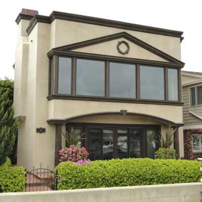 209 East Bay front