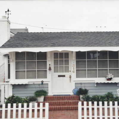 316 Apolena Avenue