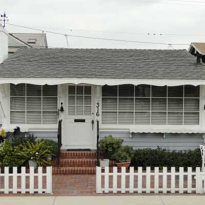 316 Apolena Avenue