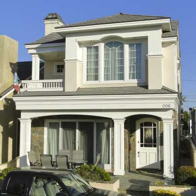 206 Garnet Avenue