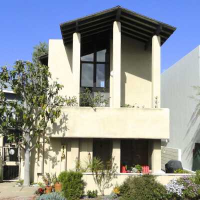 223 Abalone Avenue