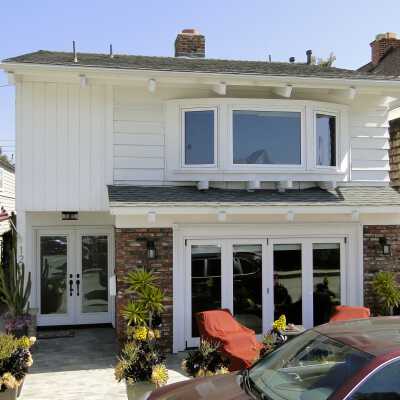 124 Collins Avenue
