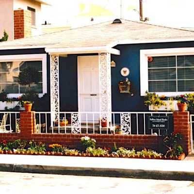 206 Garnet Avenue in 1998