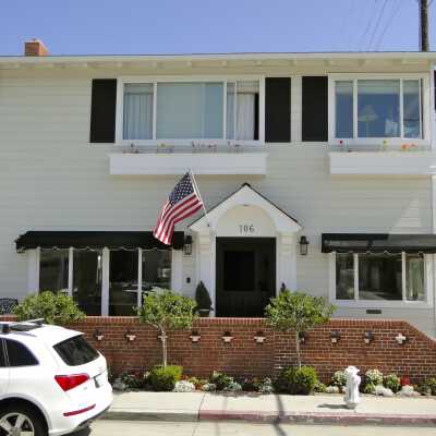 106 Collins Avenue