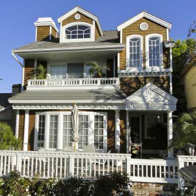 212 Garnet Avenue