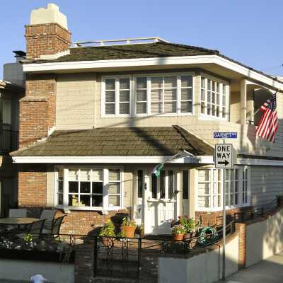 106 Garnet Avenue