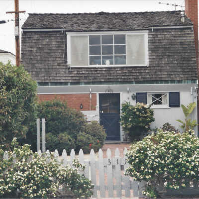 317 Apolena Avenue