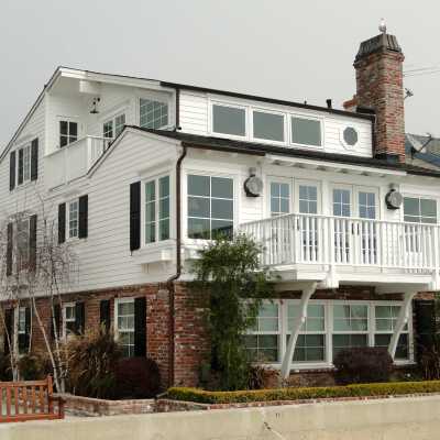 1600 South Bay Front