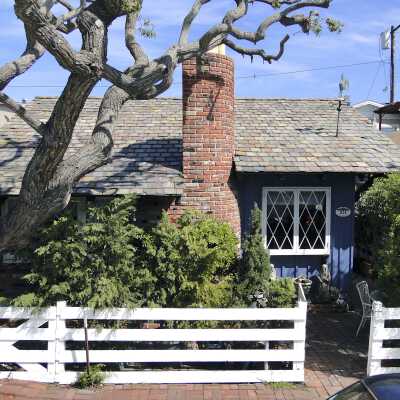 214 Collins Avenue