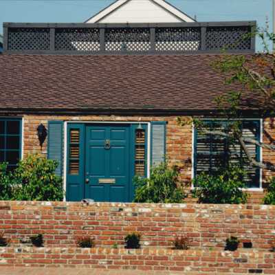 213 Opal Avenue, 2001