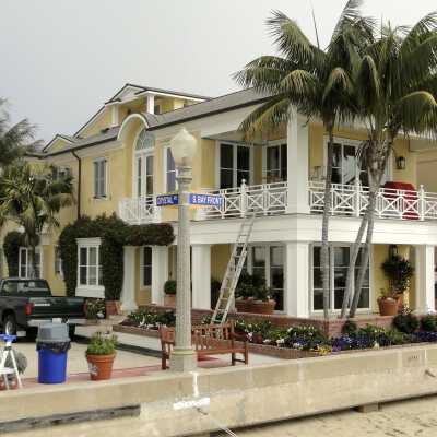 1700 South Bay Front