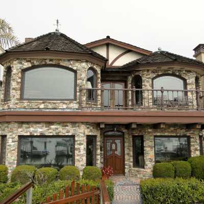 1704 South Bay Front