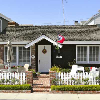 207 Garnet Avenue
