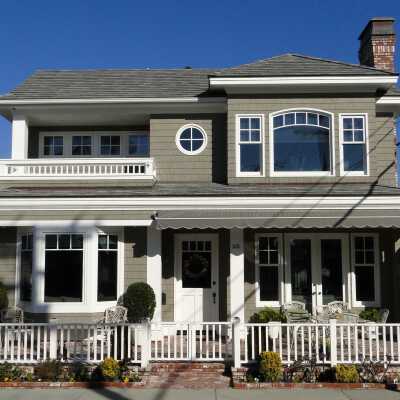 108 Sapphire Avenue
