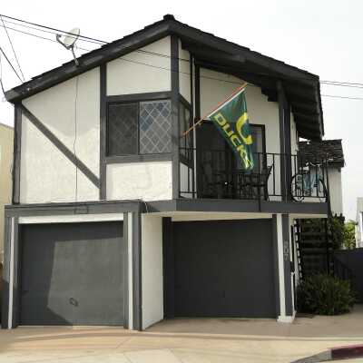 207 Collins Avenue