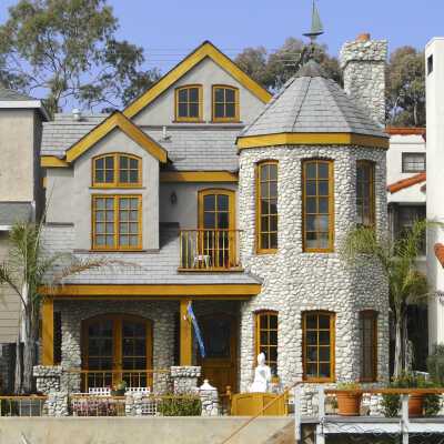 327 Grand Canal