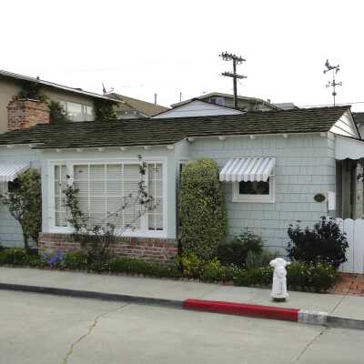 106 Apolena Avenue