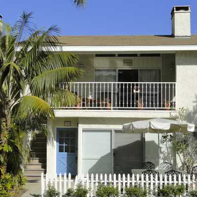 302 Collins Avenue