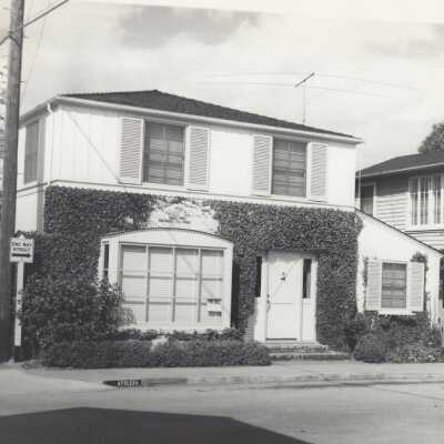 107 Apolena Avenue