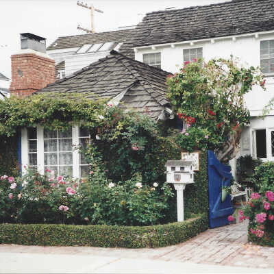 118 Apolena Avenue