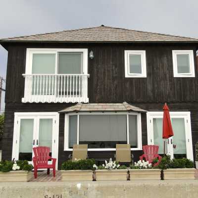 1300 South Bay Front
