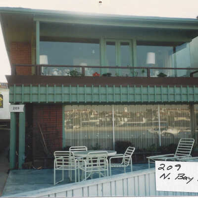 209 North Bayfront