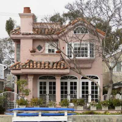 219 Grand Canal