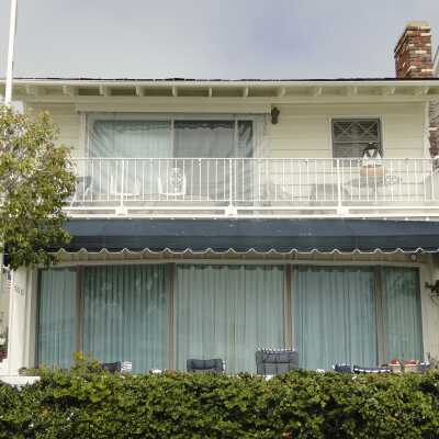700 South Bay Front