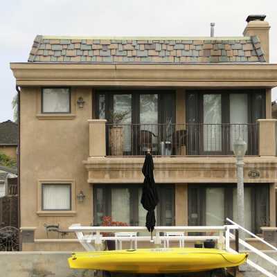 208 Grand Canal