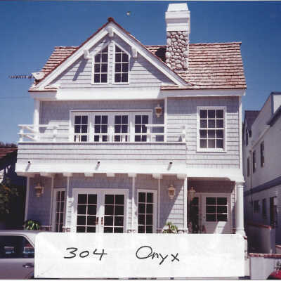 304 Onyx Avenue