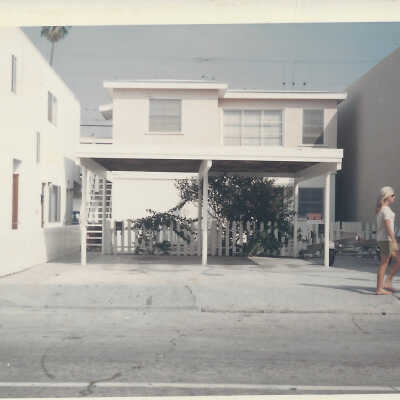 124 Agate Avenue