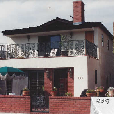 209 Pearl Avenue